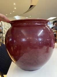 A large Chinese flamb&eacute;-glazed jardini&egrave;re, 19th C.