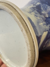 A Chinese blue and white 'yenyen' vase with figures in a landscape, 19/20th C.