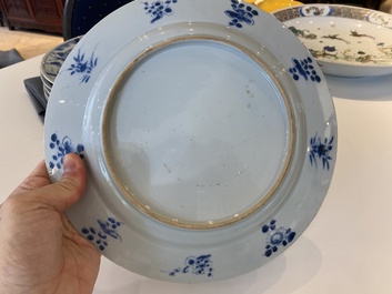 Zes Chinese blauw-witte 'Xi Xiang Ji' schotels, Kangxi