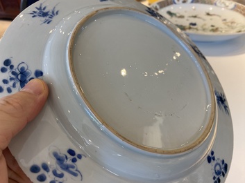Zes Chinese blauw-witte 'Xi Xiang Ji' schotels, Kangxi