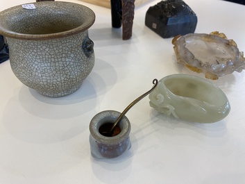 Seven Chinese scholar's objects in porcelain and hardstone, 19/20th C.