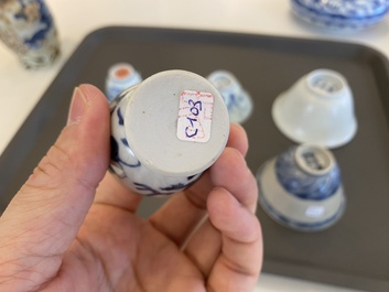 Zes stukken Chinees blauw-wit scheepswrakporselein, Transitie periode en later