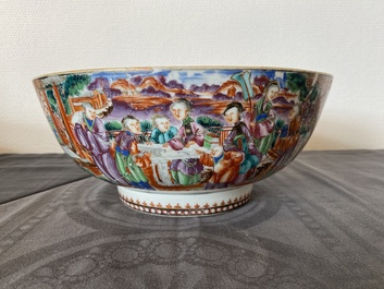 Two Chinese Canton famille rose bowls, a vase and a gilt-lacquered box, Qianlong and later