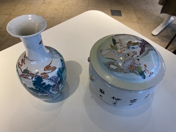 Een Chinese doucai vaas en een qianjiang cai dekselpot, 19/20e eeuw