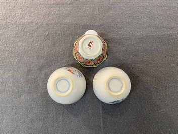 Vier Chinese schotels en drie koppen in blauw-wit, doucai en famille rose porselein, Kangxi en later