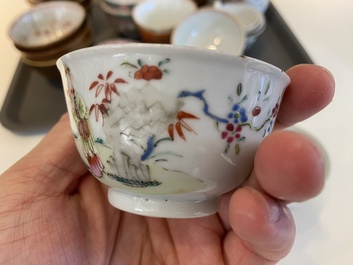 Een diverse collectie Chinese borden, koppen en schotels, Kangxi en later