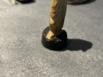 Une sculpture d'Osiris en pierre verte, une de Thot en fritte verte et une scarab&eacute;e en st&eacute;atite, Egypte, Nouvel Empire &agrave; p&eacute;riode ptol&eacute;ma&iuml;que