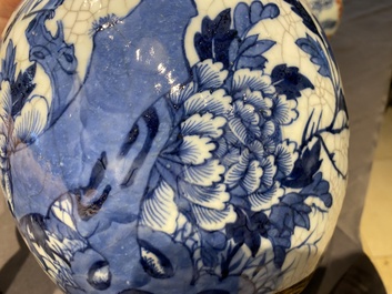Een diverse collectie Chinees porselein, Kangxi en later