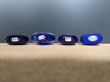 Eight Chinese glass snuff bottles, 19/20th C.