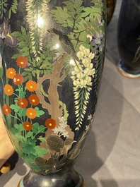Drie paar Japanse cloisonn&eacute; vazen, Meiji, 19/20e eeuw