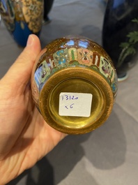 Drie paar Japanse cloisonn&eacute; vazen, Meiji, 19/20e eeuw