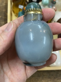 19 Chinese glass snuff bottles, 19/20th C.