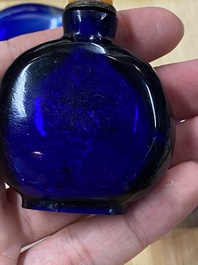 Eight Chinese glass snuff bottles, 19/20th C.
