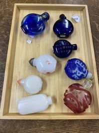 Eight Chinese glass snuff bottles, 19/20th C.