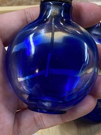 Eight Chinese glass snuff bottles, 19/20th C.