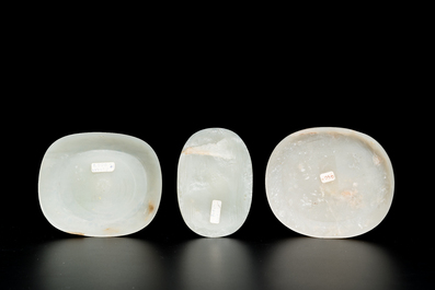 Vijf Chinese riemornamenten in witte jade, Qing
