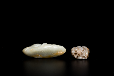 Two Chinese jade carvings, Qing