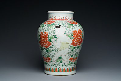A Chinese famille verte 'Hehe Erxian' vase, Kangxi