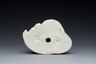 Bouddha en porcelaine de Chine en bleu et blanc, marque de You Lin Ji Zao 游林記造, R&eacute;publique