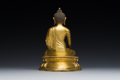 Bouddha de M&eacute;decine ou Bhaishajyaguru en bronze dor&eacute;, Sino-Tibet, 16&egrave;me