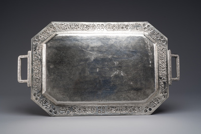 A Chinese silver 4-piece tea service on tray, Tu Mao Xing mark 塗茂興, 19th C.