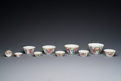 Ensemble de dix bols gigognes en porcelaine de Chine famille rose, marque et &eacute;poque de Daoguang