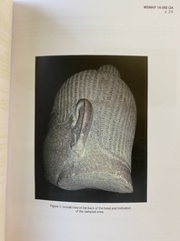 T&ecirc;te d'Uma en gr&egrave;s gris poli, art khmer, style Baphuon, &eacute;poque d'Angkor, le Cambodge, 11&egrave;me