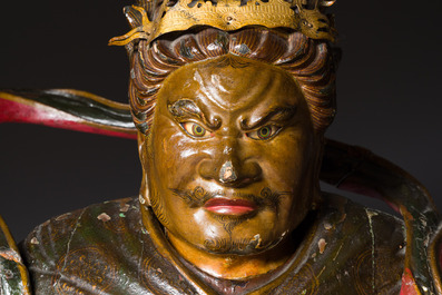 Importante sculpture d'un g&eacute;n&eacute;ral divin en bois laqu&eacute; et polychrom&eacute;, Japon, Edo, dat&eacute;e 1623