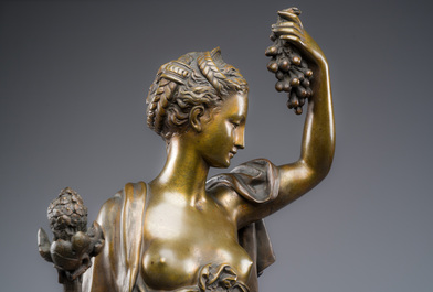Jean Didier Debut (1824-1893) : 'La d&eacute;esse romaine Pomona', une repr&eacute;sentation all&eacute;gorique de la r&eacute;colte, bronze en partie dor&eacute; sur socle en marbre
