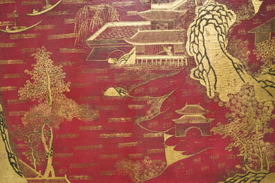 Ecran de table en bois dor&eacute;, laqu&eacute; et polychrom&eacute;, Chine, Shanxi, 16/17&egrave;me