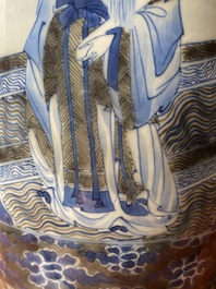 Een Chinese blauw-witte en koperrode rouleau 'Sanxing' vaas, Kangxi