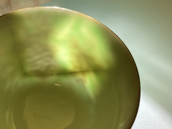Twaalf Chinese Dayazhai wijnkoppen met grisaille decor op turquoise fondkleur, Yong Qing Chang Chun 永慶長春 merk, Guangxu