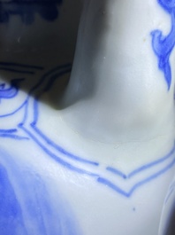 Een Chinese blauw-witte wijnkan met kylins, Transitie periode