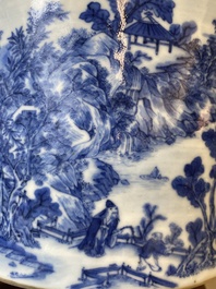 A large Chinese blue and white brush pot with a refined mountainous landscape, 18th C.