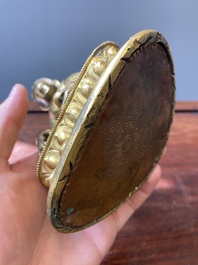 Bouddha de M&eacute;decine ou Bhaishajyaguru en bronze dor&eacute;, Sino-Tibet, 16&egrave;me