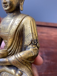 Bouddha de M&eacute;decine ou Bhaishajyaguru en bronze dor&eacute;, Sino-Tibet, 16&egrave;me