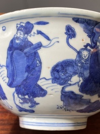 Een Chinese blauw-witte 'Acht onsterfelijken' kom, Wanli merk en periode