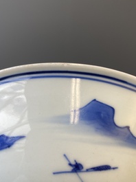 Coupe en porcelaine de Chine en bleu et blanc, marque et &eacute;poque de Kangxi