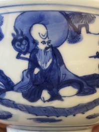 Een Chinese blauw-witte 'Acht onsterfelijken' kom, Jiajing merk en periode