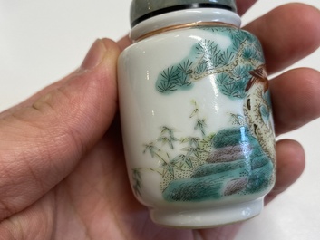 Four Chinese famille rose and verte snuff bottles, 19th C.
