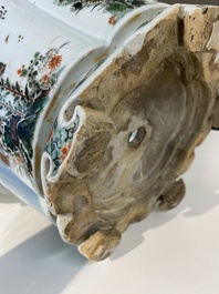 Jardini&egrave;re imp&eacute;riale en porcelaine de Chine famille verte, marque et &eacute;poque de Kangxi