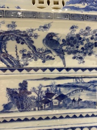 A large Chinese blue and white five-piece altar garniture, 19th C.