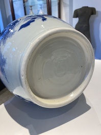 Een Chinese blauw-witte vaas met kylins, Transitie periode