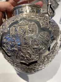 A Chinese silver 4-piece tea service on tray, Tu Mao Xing mark 塗茂興, 19th C.