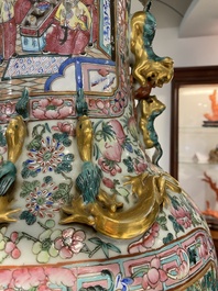 A large Chinese famille rose vase with palace scenes, 19th C.