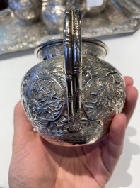 A Chinese silver 4-piece tea service on tray, Tu Mao Xing mark 塗茂興, 19th C.