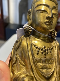 Statuette de Guanyin en bronze dor&eacute;, Cor&eacute;e, 17&egrave;me