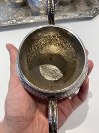 A Chinese silver 4-piece tea service on tray, Tu Mao Xing mark 塗茂興, 19th C.