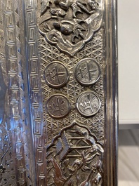 A Chinese silver 4-piece tea service on tray, Tu Mao Xing mark 塗茂興, 19th C.