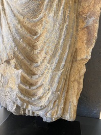 Sculpture de Bouddha Shakyamuni en schiste gris, Gandhara, 3/4&egrave;me